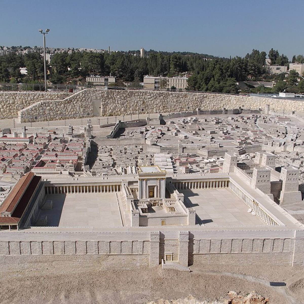 Le Tre Settimane e i due Tabernacoli: qualche cenno sul tempio celeste e sul tempio terrestre
